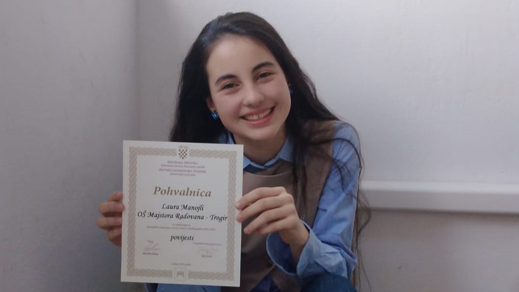 Laura Manojli županijska prvakinja iz Povijesti